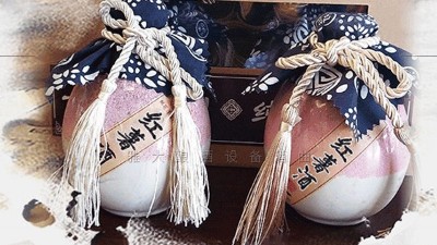 紅薯收獲季，用中型釀酒設(shè)備做紅薯酒造價低，利潤高