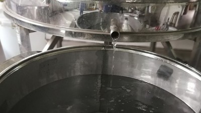 用蒸餾釀酒設(shè)備對白酒進行二次蒸餾有什么好處？