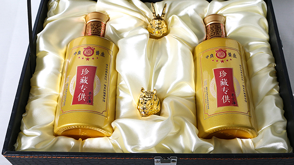 蒸酒設(shè)備：買白酒時，瓶身有這“3行字”的，白送也不要！