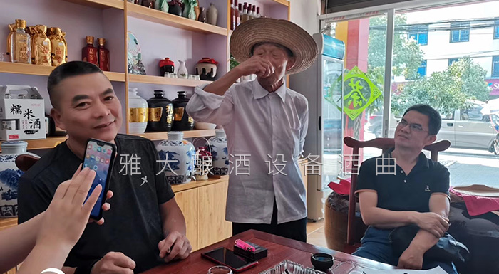 桃花源不僅桃花美，用熟料釀酒設(shè)備釀造的桃花酒更美-酒坊5