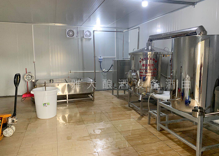 6.5小型烤酒設備