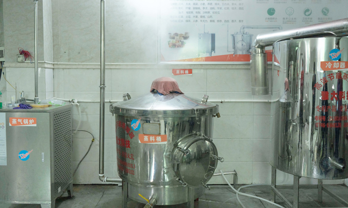 5.19 300型釀酒設備