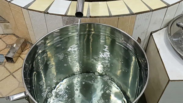 掌握去雜增香核心技術，才能用蒸酒設備釀出好的固態(tài)酒