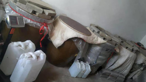 一對一幫扶：陳文峰借助雅大高粱釀酒設(shè)備輕松摘帽，月收入破萬