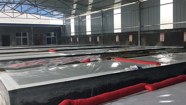 用大型釀酒設備做固態(tài)酒，窖池要怎么建？