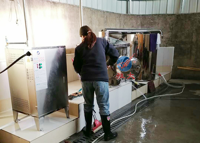 7.4釀酒一定要選擇密封性、冷卻性好的不銹鋼釀酒設(shè)備